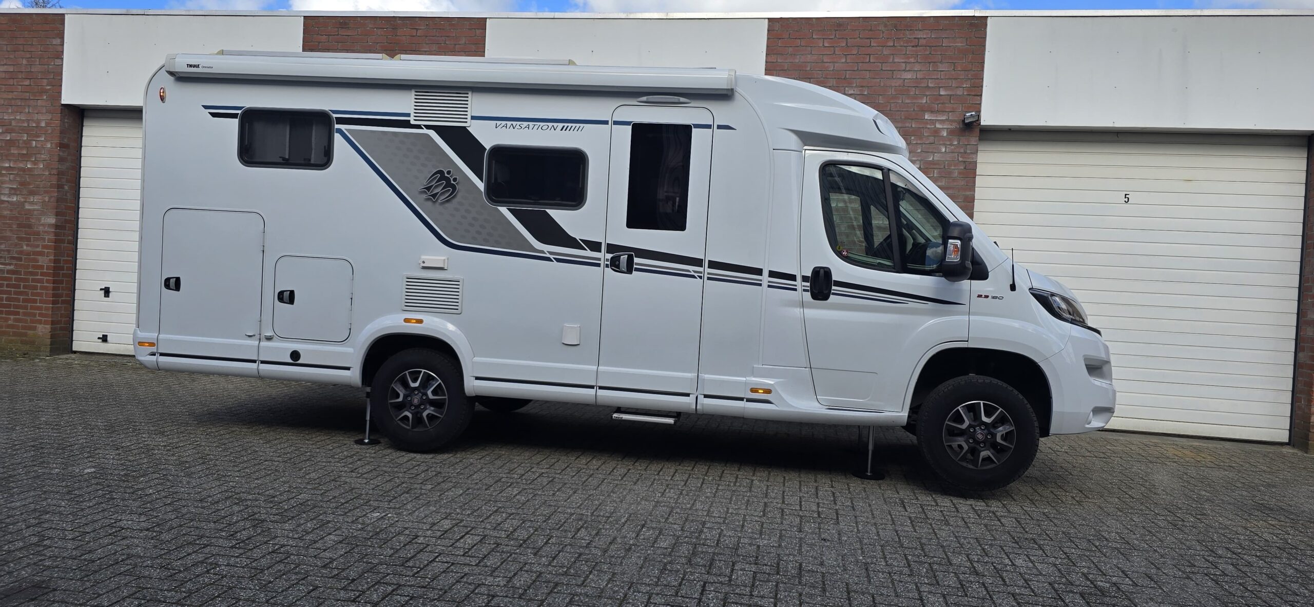 HPC Hydraulisch levelsysteem voor Fiat Ducato / Citroën Jumper / Peugeot boxer gemonteerd - Afbeelding 2